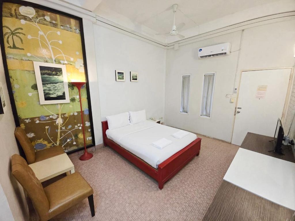 Rajata Hotel Bangkok Exterior photo